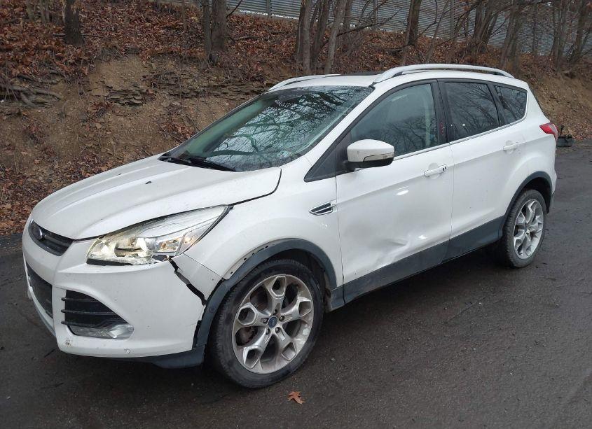 Photo 2 of 2015 Ford Escape TITANIUM (VIN 1FMCU9J97FUC46611)