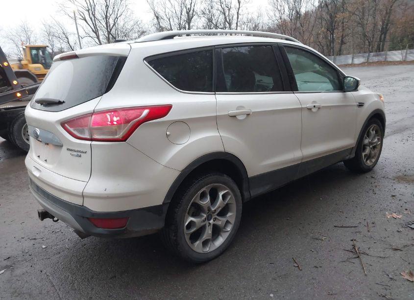 Photo 4 of 2015 Ford Escape TITANIUM (VIN 1FMCU9J97FUC46611)