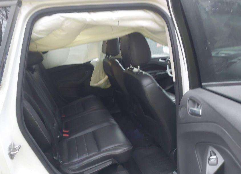 Photo 8 of 2015 Ford Escape TITANIUM (VIN 1FMCU9J97FUC46611)