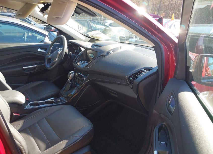 Photo 5 of 2016 Ford Escape TITANIUM (VIN 1FMCU9J97GUB50401)