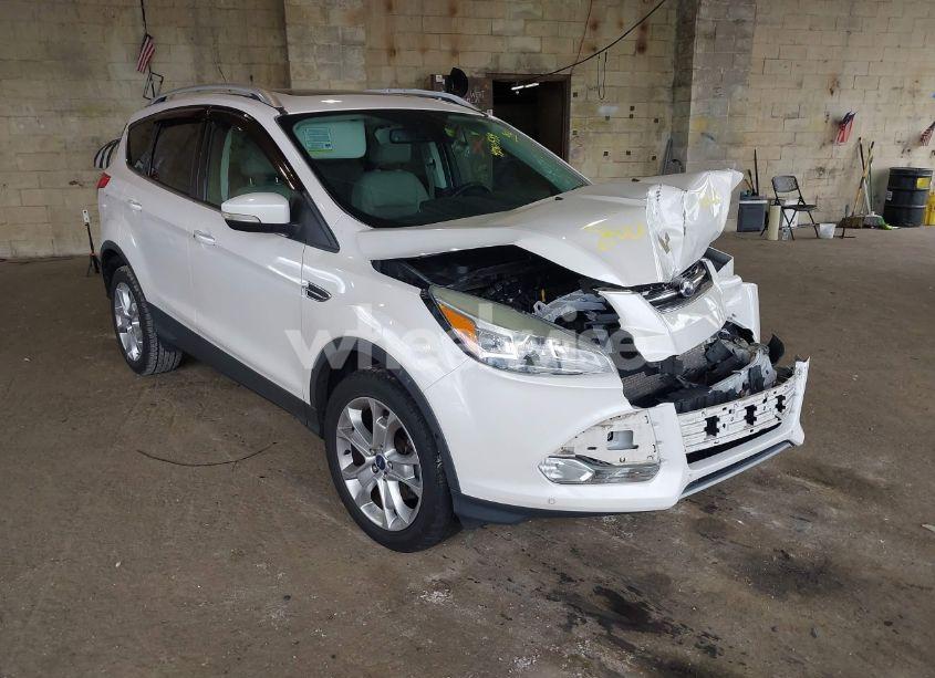 2016 Ford Escape TITANIUM (VIN 1FMCU9J97GUC32516) main photo