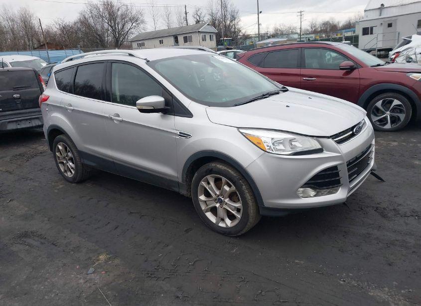 2016 Ford Escape TITANIUM (VIN 1FMCU9J97GUC90531) main photo