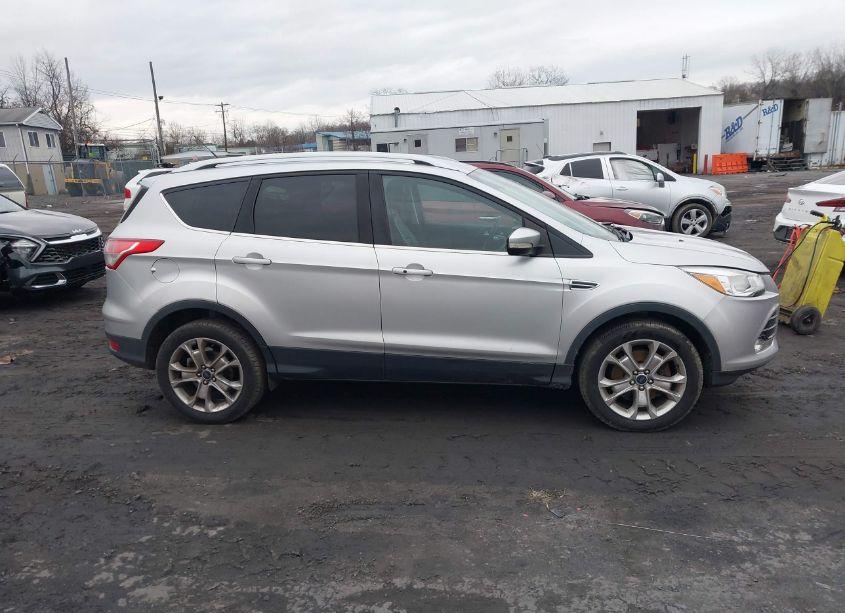 Photo 13 of 2016 Ford Escape TITANIUM (VIN 1FMCU9J97GUC90531)