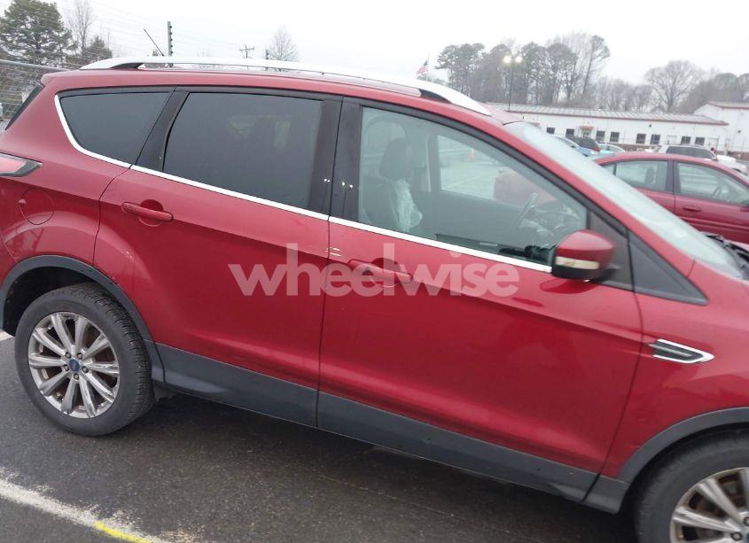 Photo 13 of 2017 Ford Escape TITANIUM (VIN 1FMCU9J97HUA11290)