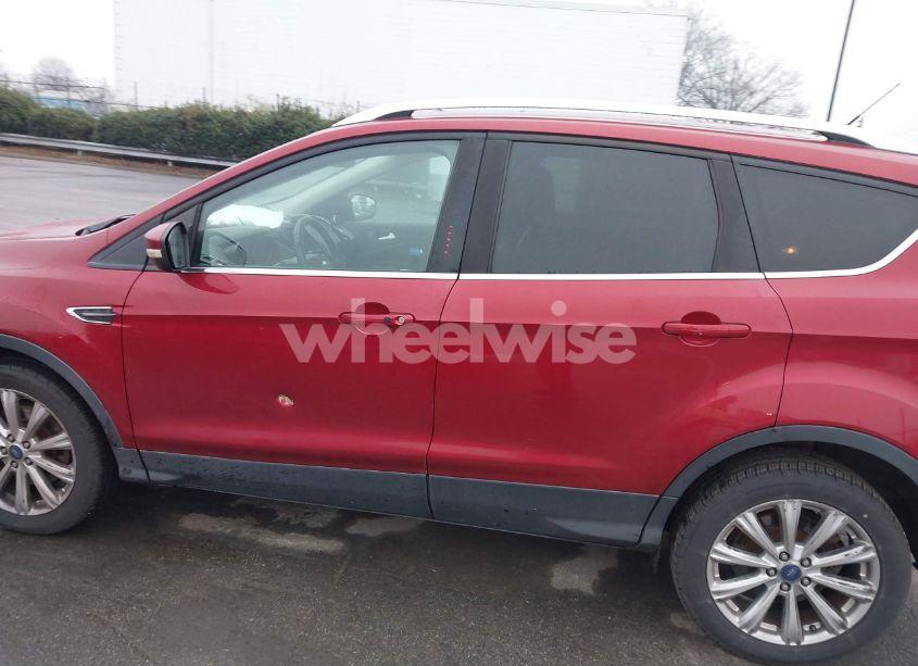 Photo 14 of 2017 Ford Escape TITANIUM (VIN 1FMCU9J97HUA11290)