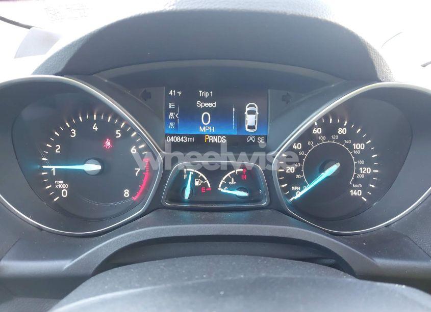 Photo 7 of 2017 Ford Escape TITANIUM (VIN 1FMCU9J97HUA18238)