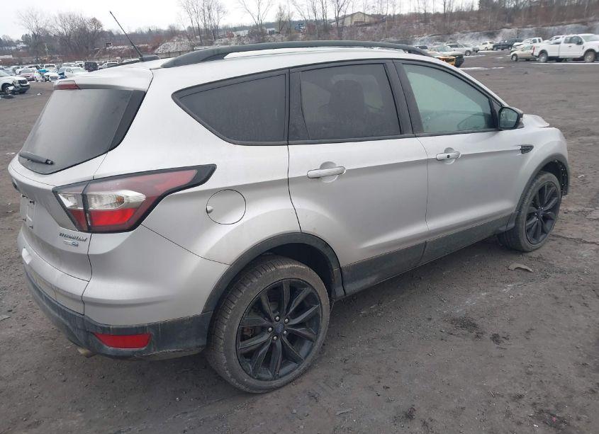Photo 4 of 2017 Ford Escape TITANIUM (VIN 1FMCU9J97HUB62274)