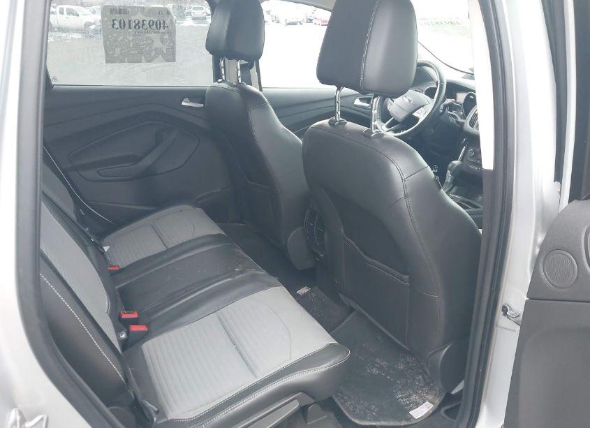 Photo 8 of 2017 Ford Escape TITANIUM (VIN 1FMCU9J97HUB62274)