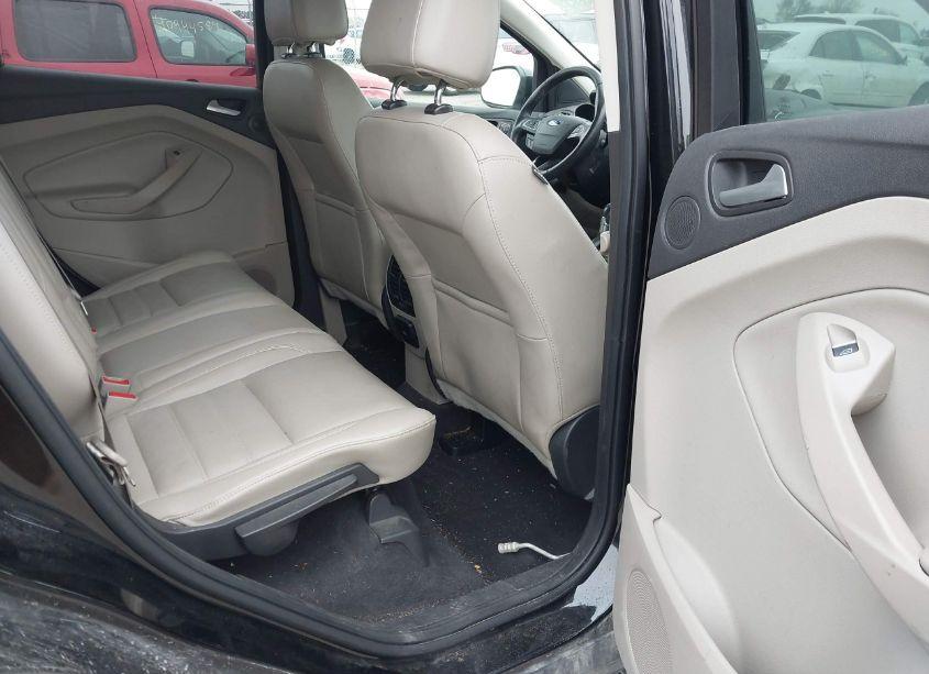 Photo 8 of 2017 Ford Escape TITANIUM (VIN 1FMCU9J97HUC20383)