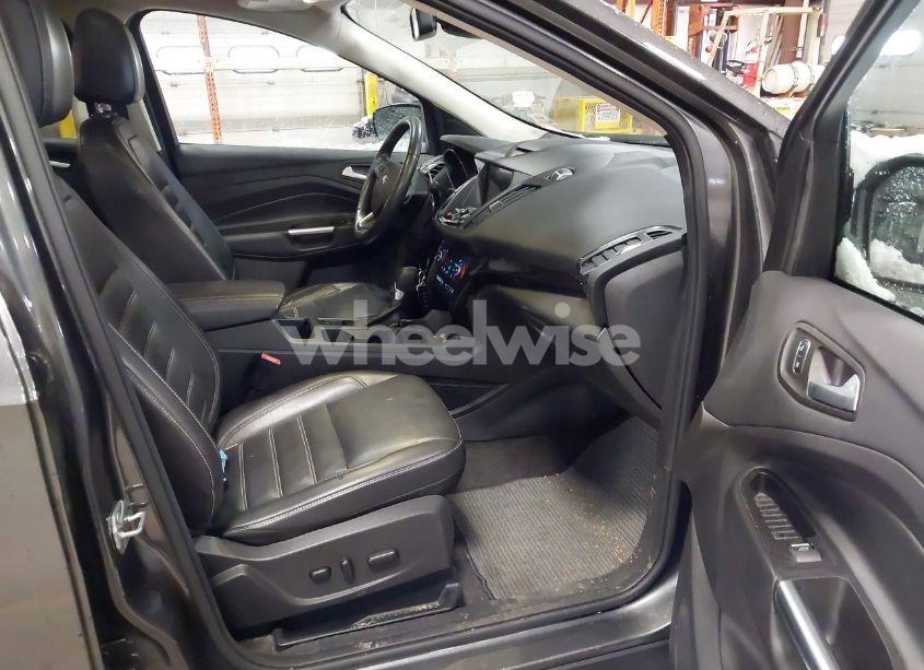 Photo 5 of 2017 Ford Escape TITANIUM (VIN 1FMCU9J97HUE87541)