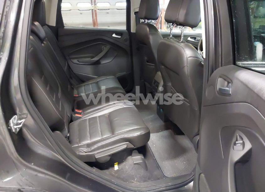 Photo 8 of 2017 Ford Escape TITANIUM (VIN 1FMCU9J97HUE87541)