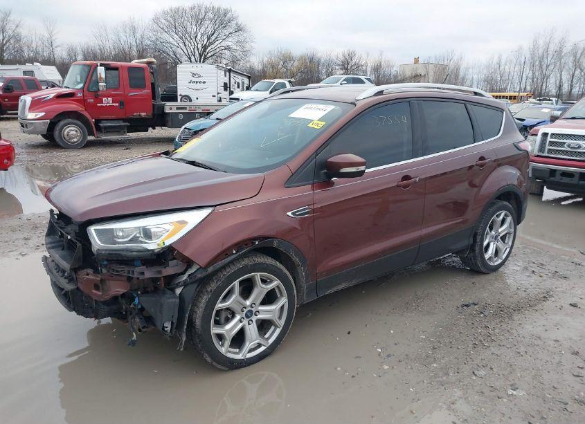 Photo 2 of 2018 Ford Escape TITANIUM (VIN 1FMCU9J97JUA85556)