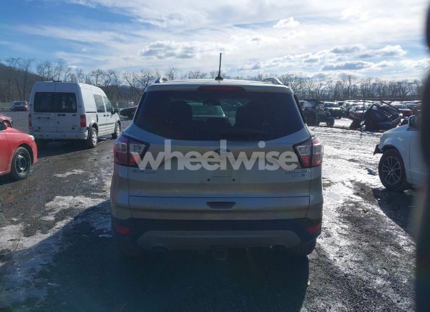Photo 17 of 2018 Ford Escape TITANIUM (VIN 1FMCU9J97JUB22248)