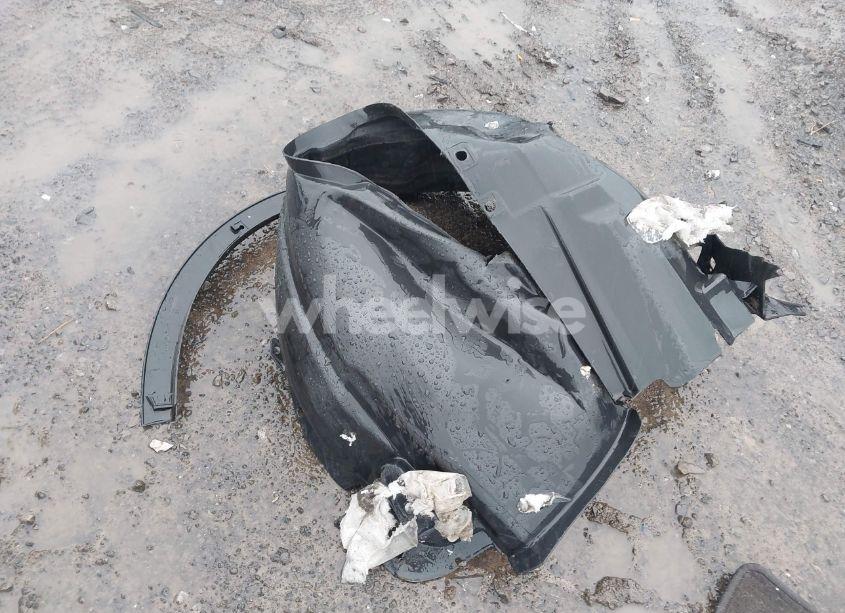 Photo 12 of 2019 Ford Escape TITANIUM (VIN 1FMCU9J97KUB42825)