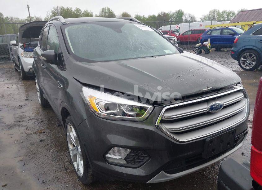 Photo 13 of 2019 Ford Escape TITANIUM (VIN 1FMCU9J97KUB42825)