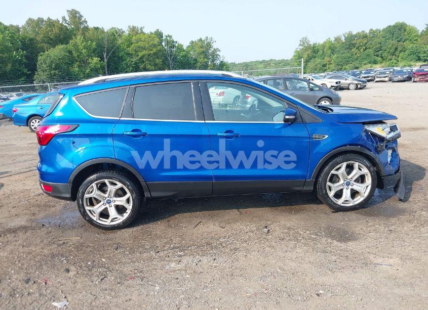 Photo 13 of 2019 Ford Escape TITANIUM (VIN 1FMCU9J97KUB83990)