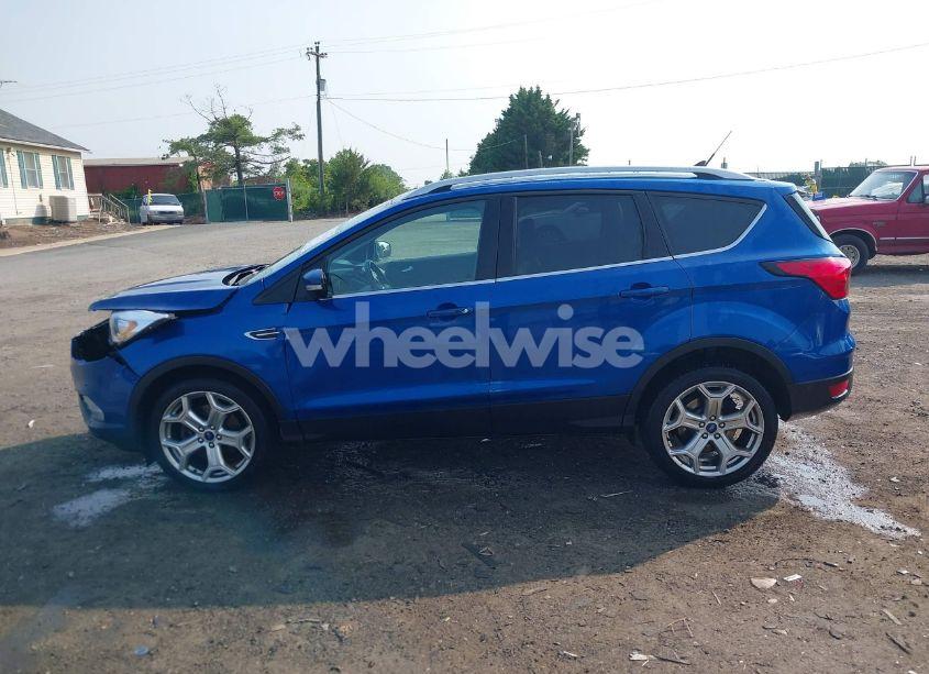Photo 14 of 2019 Ford Escape TITANIUM (VIN 1FMCU9J97KUB83990)