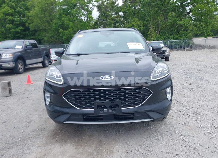 Photo 13 of 2020 Ford Escape TITANIUM (VIN 1FMCU9J97LUA35212)
