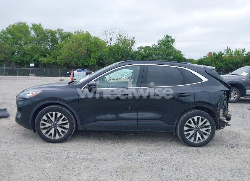 Photo 15 of 2020 Ford Escape TITANIUM (VIN 1FMCU9J97LUA35212)