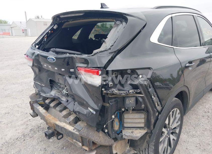 Photo 6 of 2020 Ford Escape TITANIUM (VIN 1FMCU9J97LUA35212)