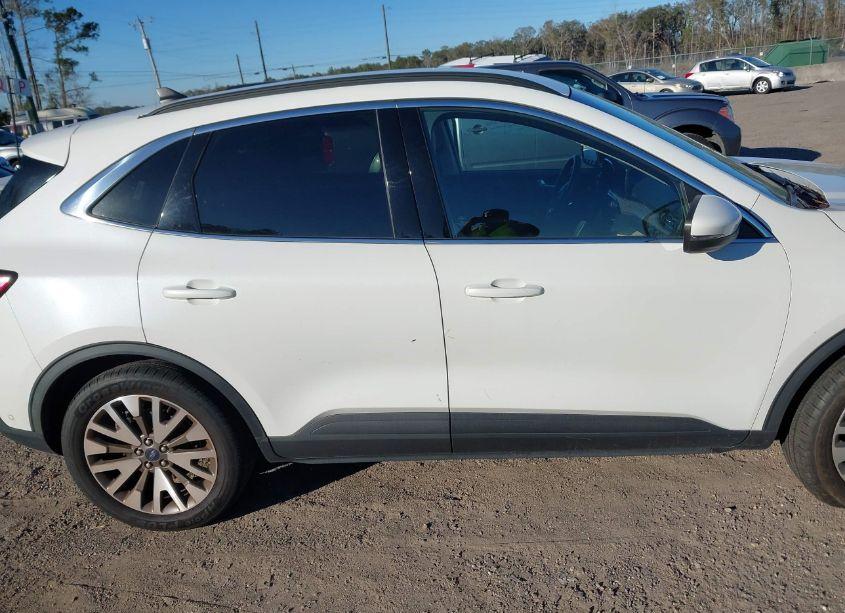 Photo 13 of 2020 Ford Escape TITANIUM (VIN 1FMCU9J97LUB20230)