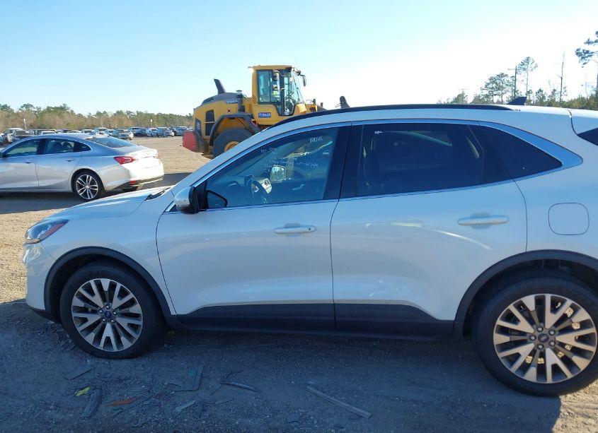 Photo 14 of 2020 Ford Escape TITANIUM (VIN 1FMCU9J97LUB20230)