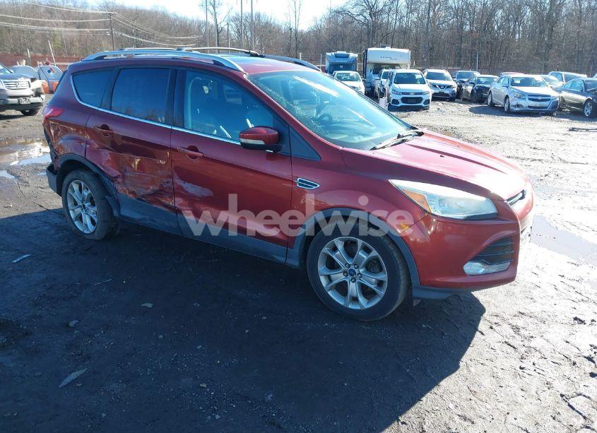2014 Ford Escape TITANIUM (VIN 1FMCU9J98EUB37430) main photo