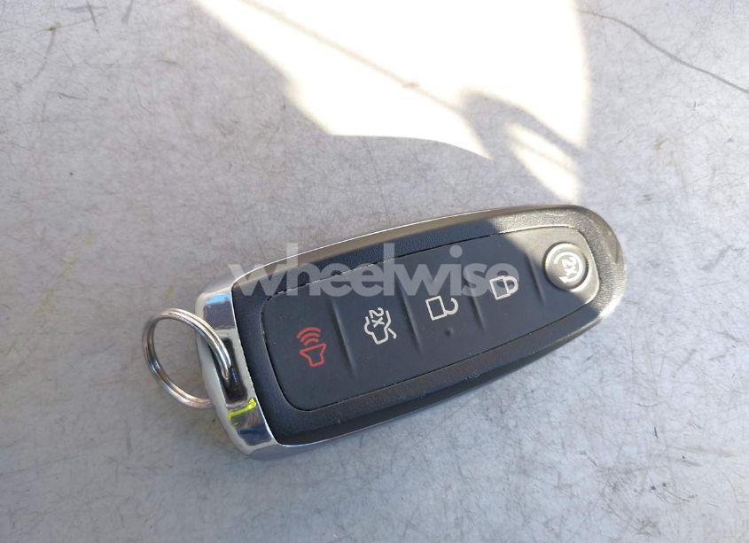 Photo 11 of 2014 Ford Escape TITANIUM (VIN 1FMCU9J98EUB37430)