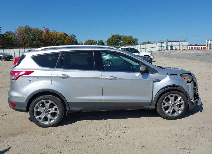 Photo 13 of 2016 Ford Escape TITANIUM (VIN 1FMCU9J98GUA86398)