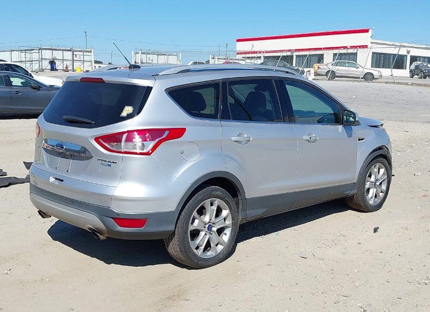 Photo 4 of 2016 Ford Escape TITANIUM (VIN 1FMCU9J98GUA86398)