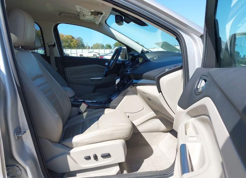 Photo 5 of 2016 Ford Escape TITANIUM (VIN 1FMCU9J98GUA86398)