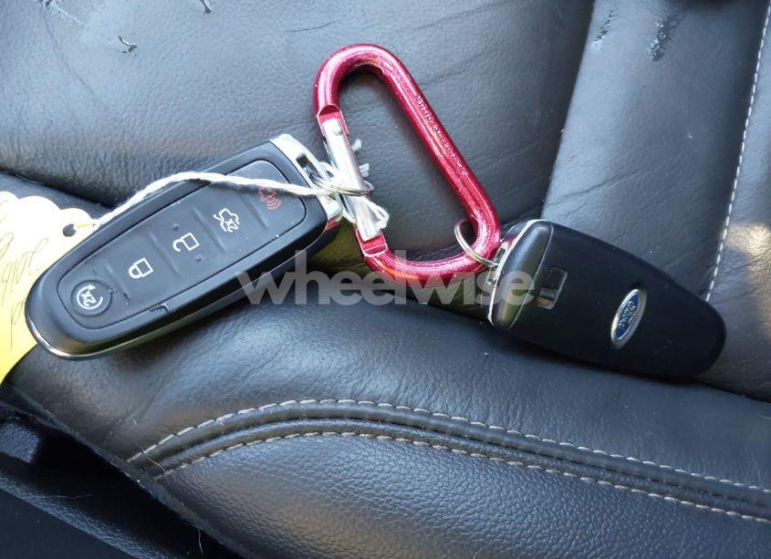 Photo 11 of 2016 Ford Escape TITANIUM (VIN 1FMCU9J98GUC38244)