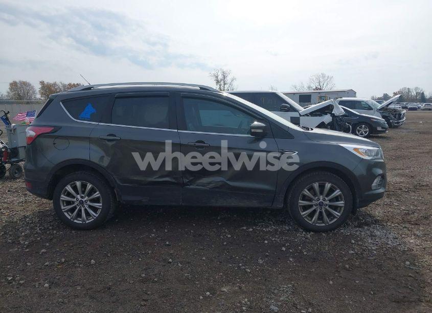 Photo 13 of 2017 Ford Escape TITANIUM (VIN 1FMCU9J98HUA49434)