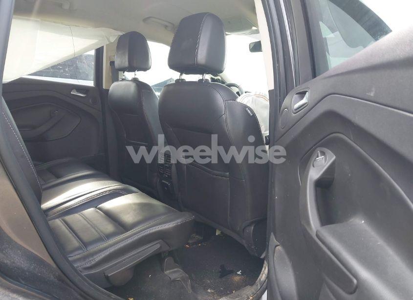 Photo 8 of 2017 Ford Escape TITANIUM (VIN 1FMCU9J98HUA49434)