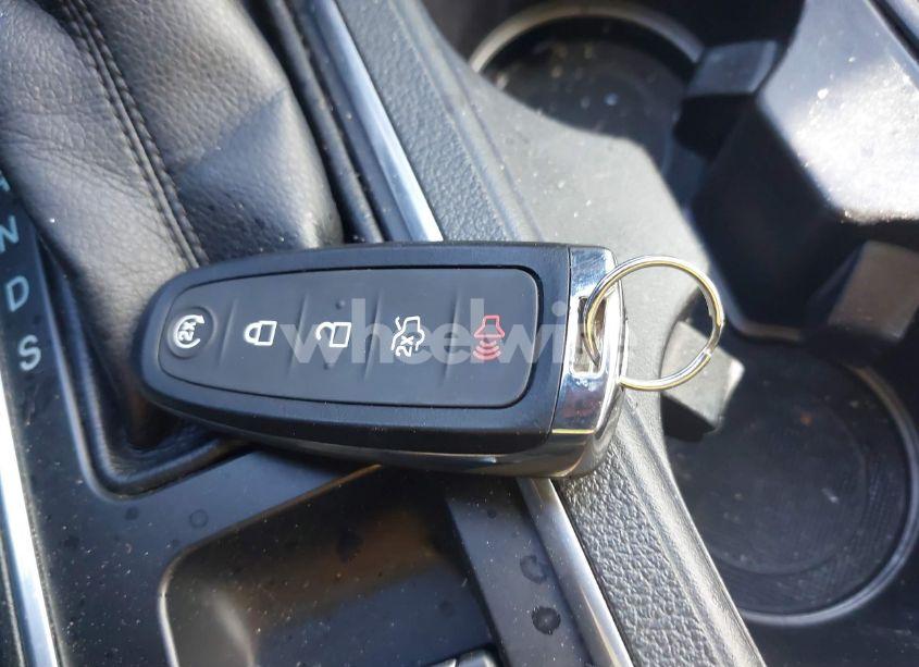 Photo 11 of 2017 Ford Escape TITANIUM (VIN 1FMCU9J98HUB86647)