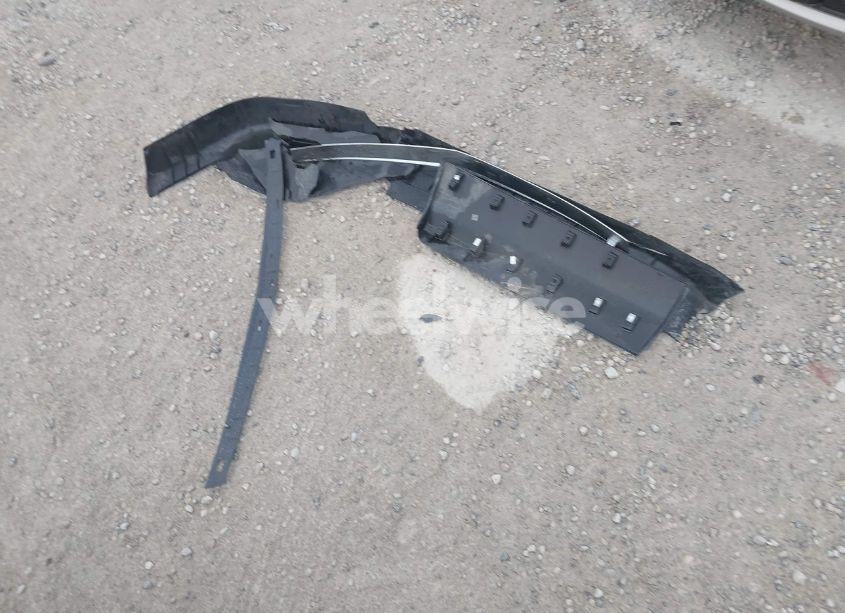 Photo 12 of 2017 Ford Escape TITANIUM (VIN 1FMCU9J98HUC08324)