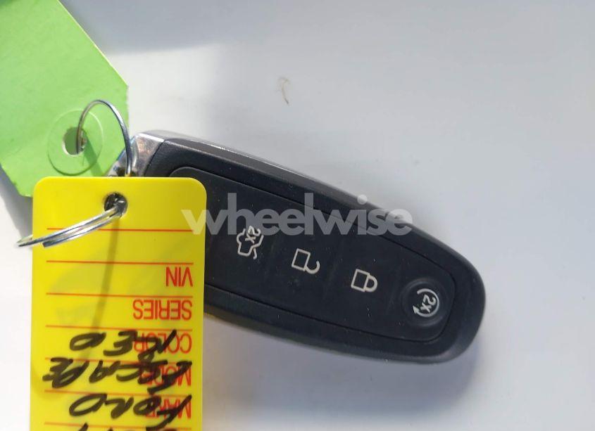 Photo 11 of 2017 Ford Escape TITANIUM (VIN 1FMCU9J98HUD33372)