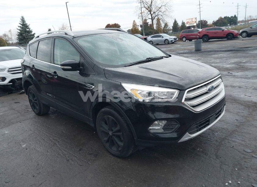 2018 Ford Escape TITANIUM (VIN 1FMCU9J98JUB71233) main photo