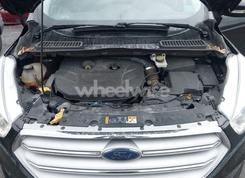 Photo 10 of 2018 Ford Escape TITANIUM (VIN 1FMCU9J98JUB71233)