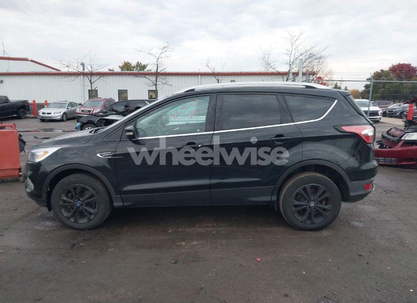 Photo 14 of 2018 Ford Escape TITANIUM (VIN 1FMCU9J98JUB71233)