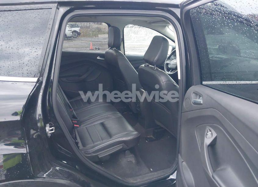 Photo 8 of 2018 Ford Escape TITANIUM (VIN 1FMCU9J98JUB71233)