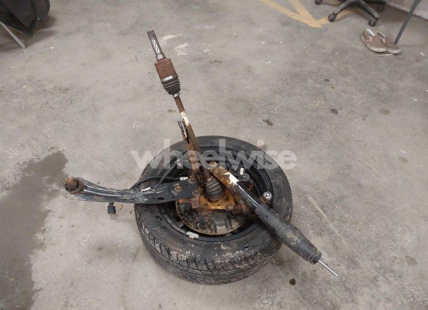 Photo 11 of 2018 Ford Escape TITANIUM (VIN 1FMCU9J98JUC98435)