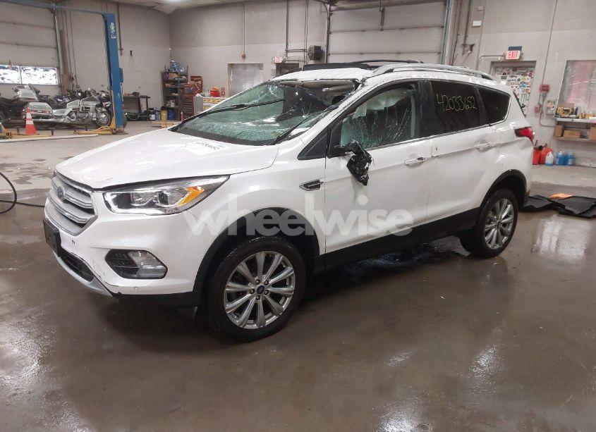Photo 2 of 2018 Ford Escape TITANIUM (VIN 1FMCU9J98JUC98435)