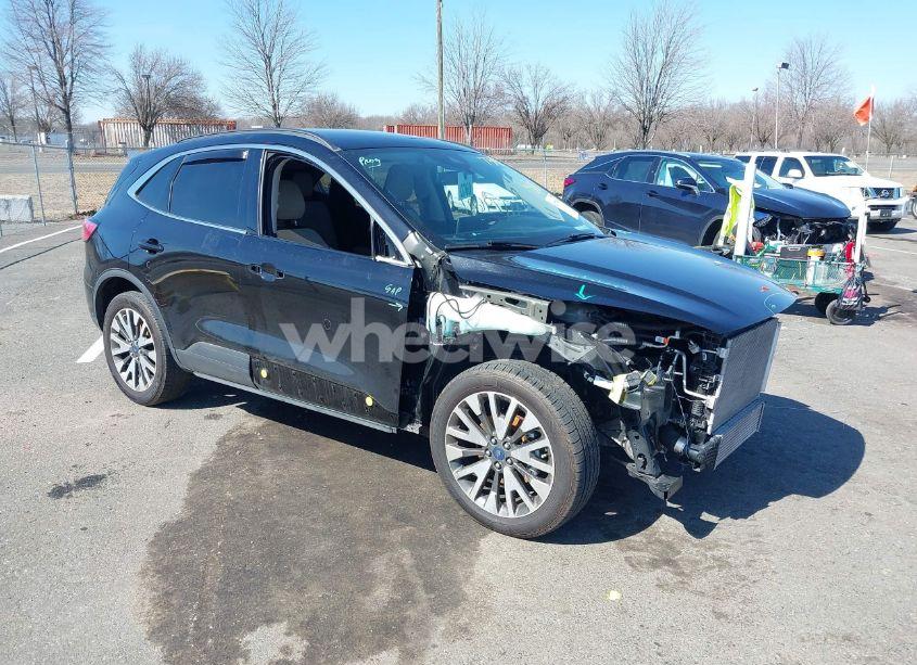 2020 Ford Escape TITANIUM (VIN 1FMCU9J98LUA44923) main photo