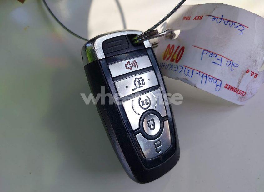 Photo 11 of 2020 Ford Escape TITANIUM (VIN 1FMCU9J98LUA44923)