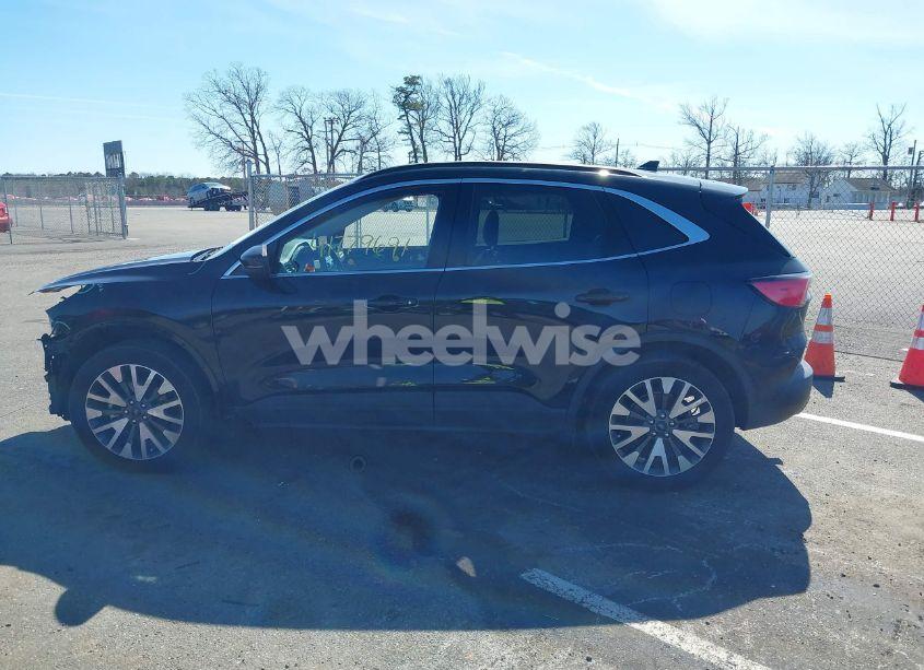 Photo 14 of 2020 Ford Escape TITANIUM (VIN 1FMCU9J98LUA44923)