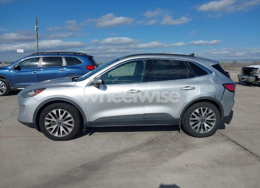 Photo 14 of 2020 Ford Escape TITANIUM (VIN 1FMCU9J98LUB16493)