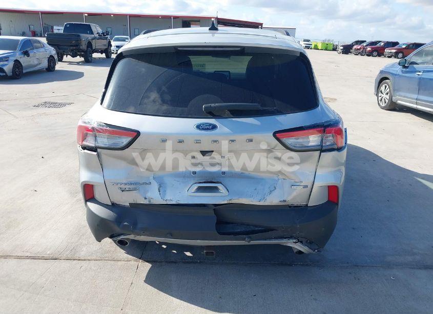 Photo 6 of 2020 Ford Escape TITANIUM (VIN 1FMCU9J98LUB16493)