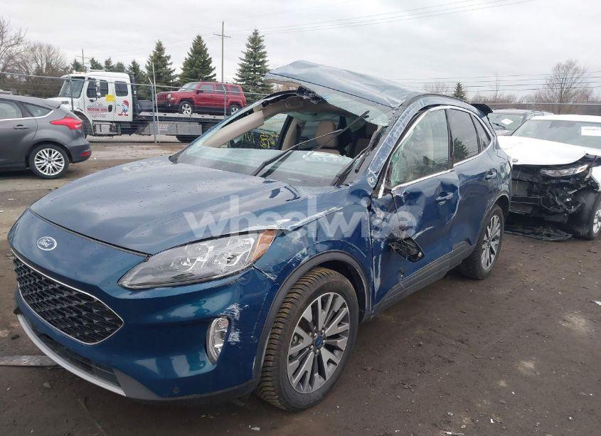 Photo 6 of 2020 Ford Escape TITANIUM (VIN 1FMCU9J98LUC00068)