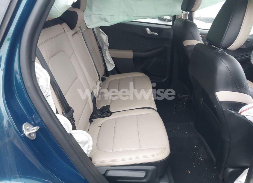 Photo 8 of 2020 Ford Escape TITANIUM (VIN 1FMCU9J98LUC00068)